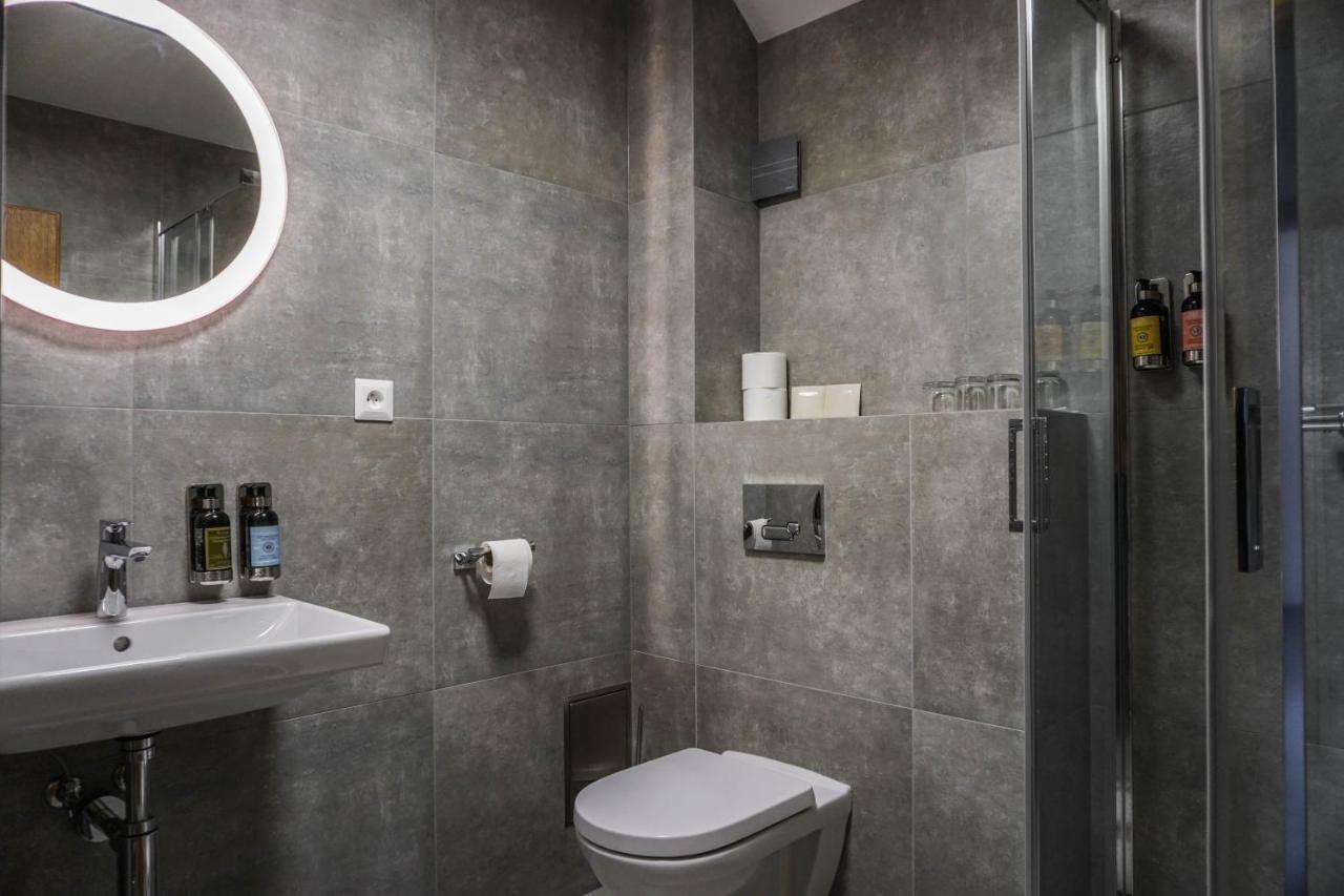 Apartmány GOLF&SKI Valča Esterno foto