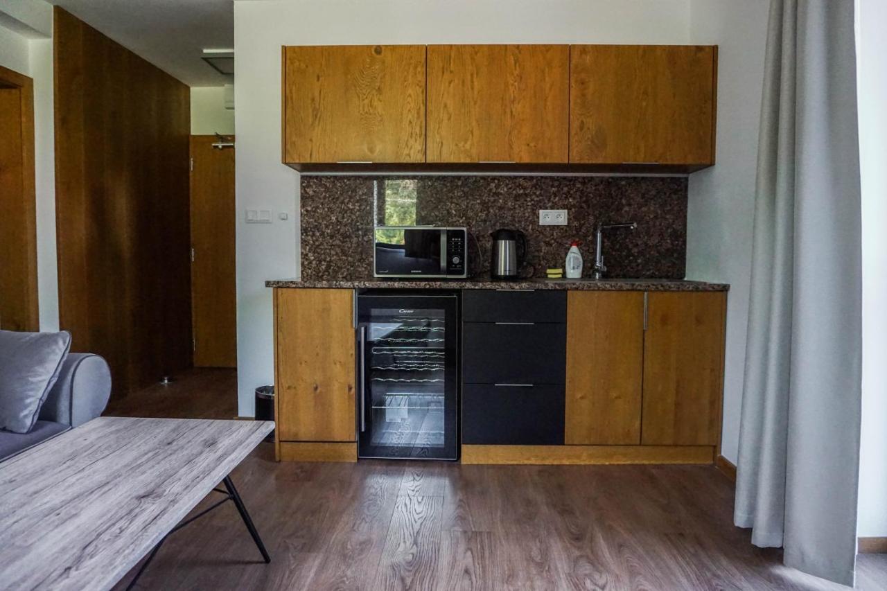 Apartmány GOLF&SKI Valča Esterno foto