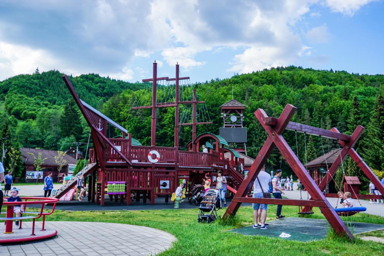 Apartmány GOLF&SKI Valča Esterno foto
