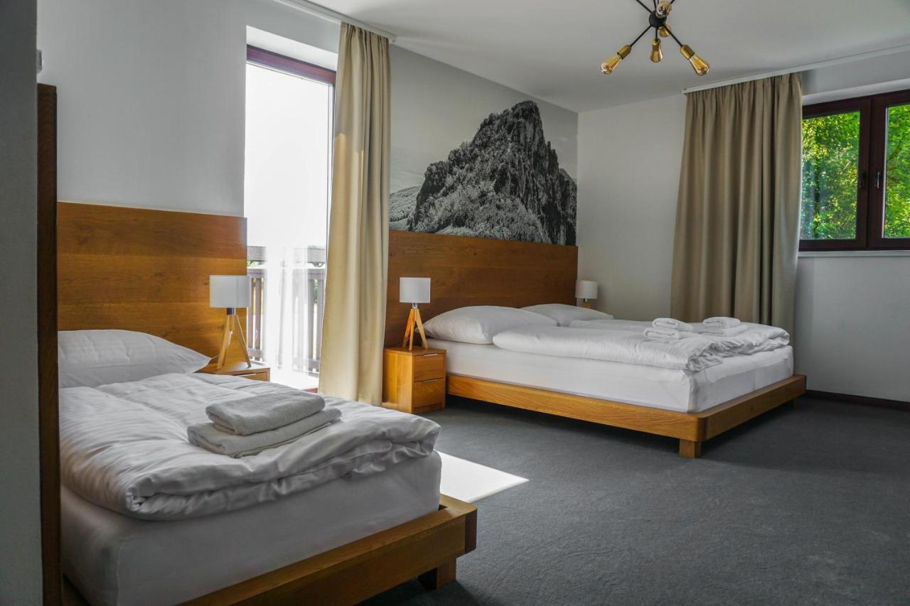 Apartmány GOLF&SKI Valča Esterno foto
